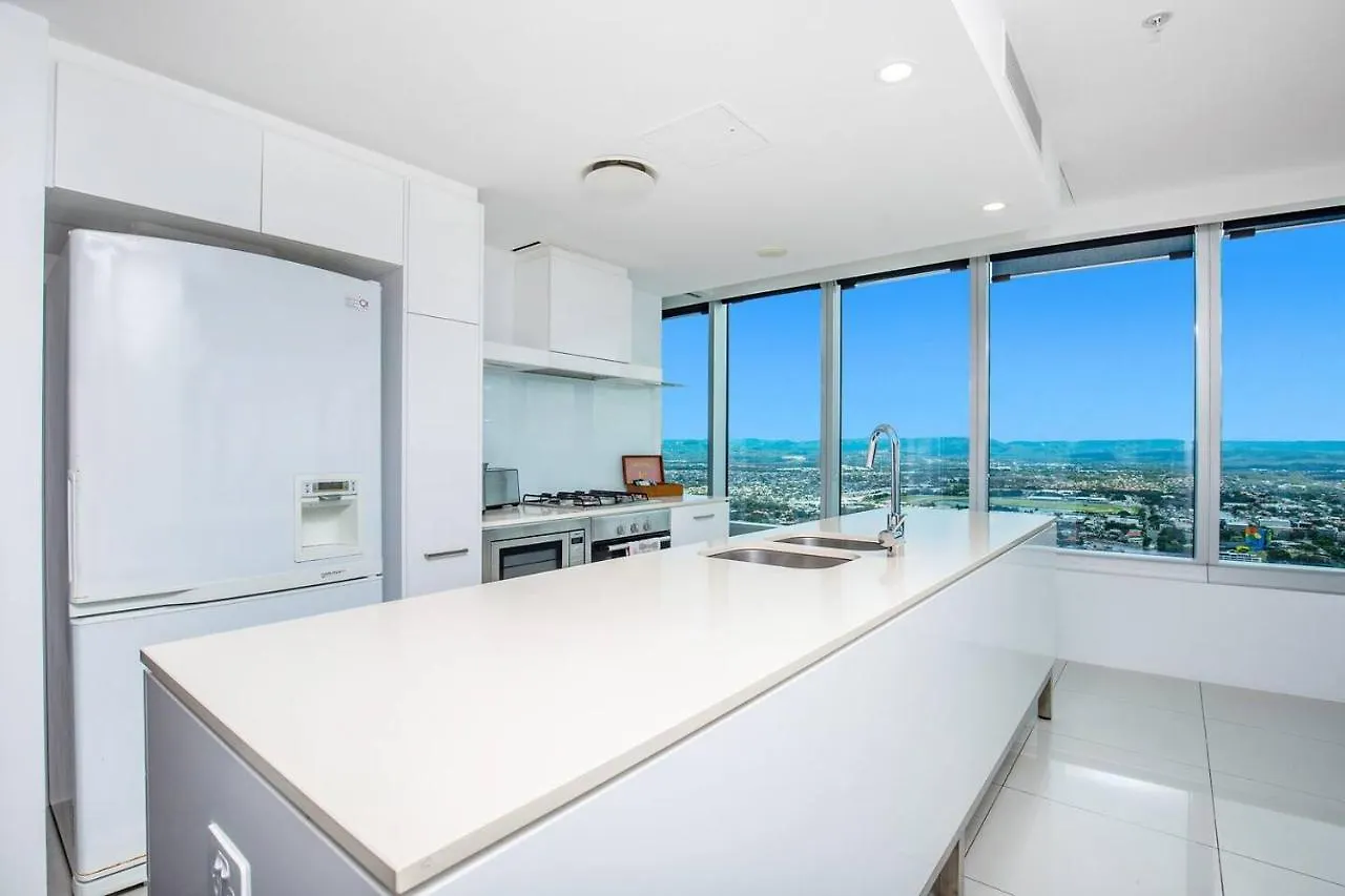 Blue Abyss - Panoramic Haven At Lavish Resort & Spa Gold Coast